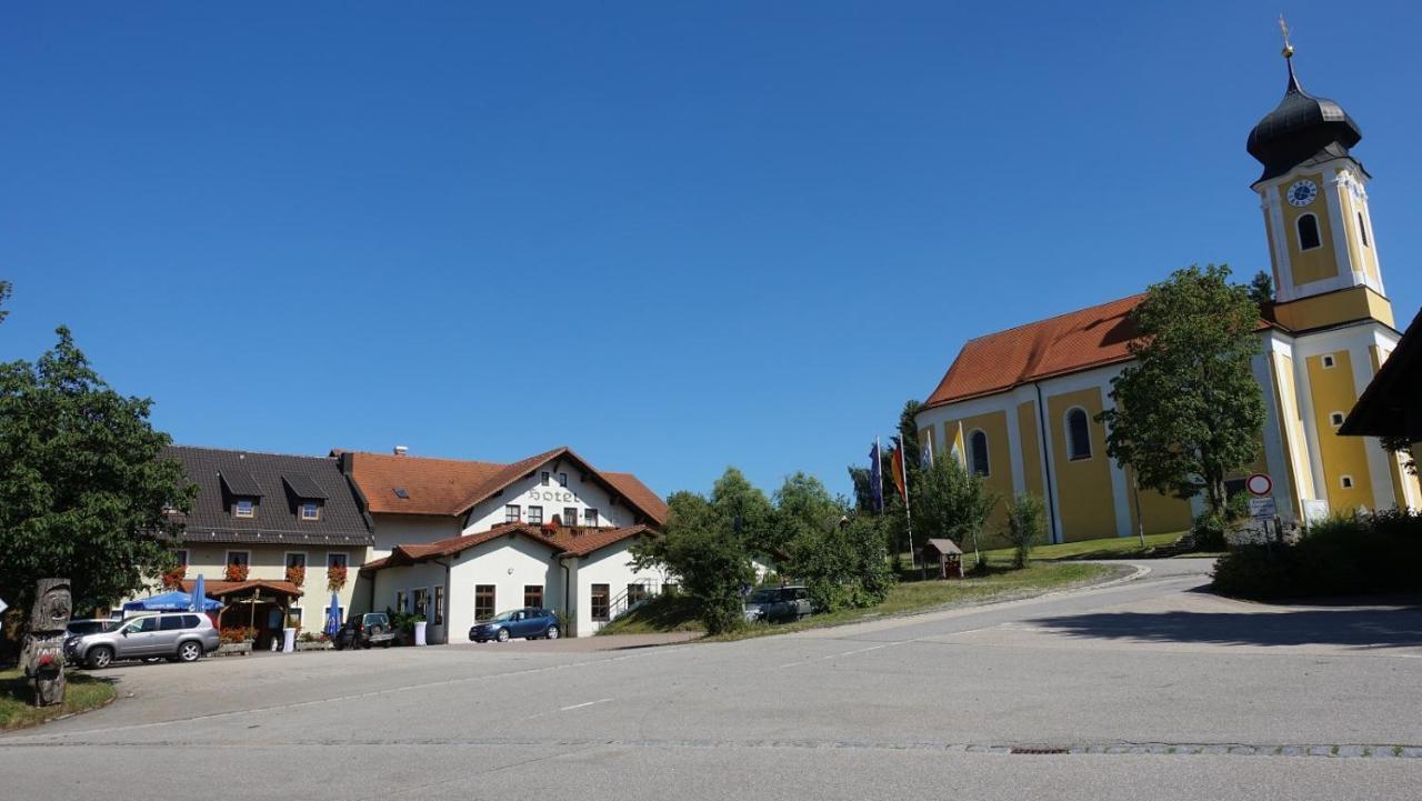Hotel Lindenhof Hetzenbach Zell Exterior foto